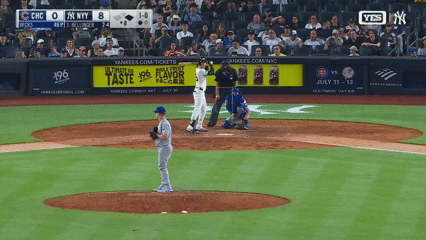 Cody Bellinger HR-2025 - Made with Clipchamp.gif