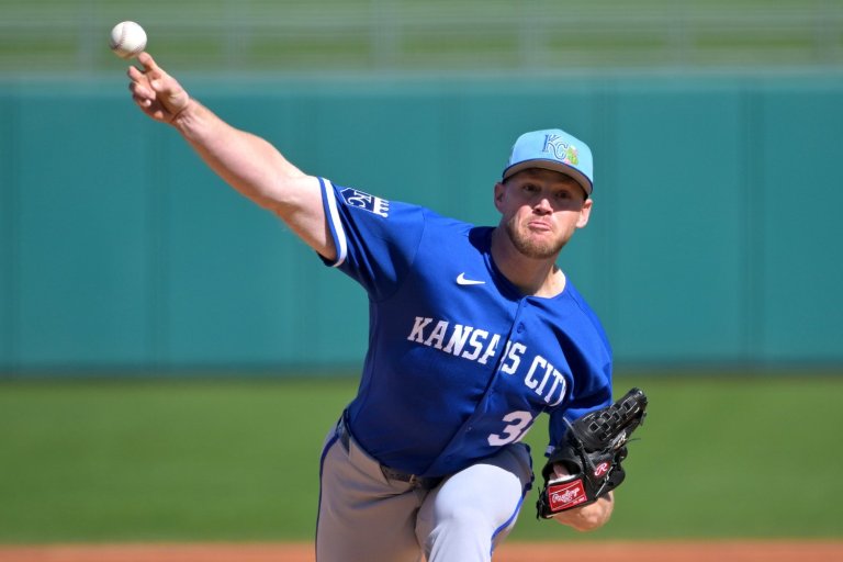 What Can Stephen Kolek Do To Make the Royals' Opening Day Roster?