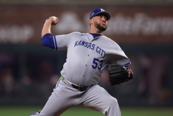 Royals Fans Should Be Concerned About Carlos Estevez