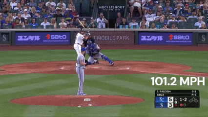 Cruz FourSeamer-2025.gif