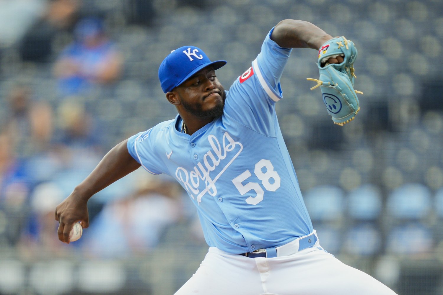 More information about "Luinder Avila Added to Team Venezuela Roster for WBC"