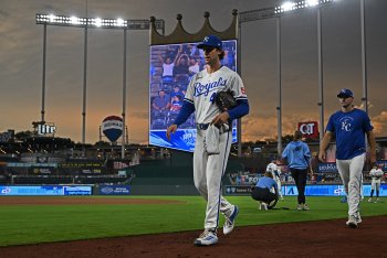 [COPY] - Grading Every 2026 Royals Player: Relievers